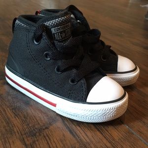 Infant converse size 5